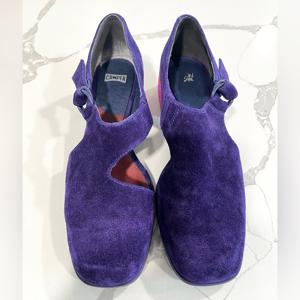 Women’s shoes